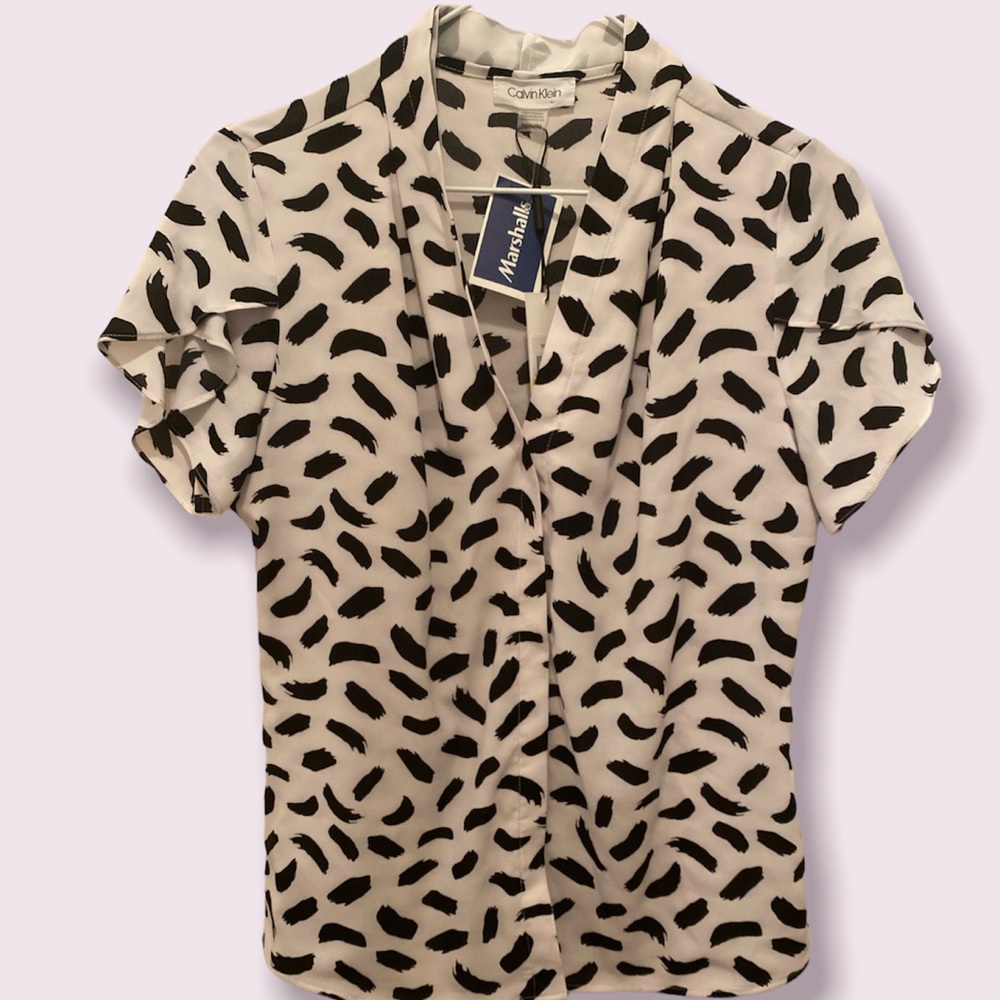 NWT Calvin Klein white and black blouse